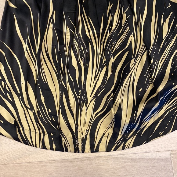 Black and Gold Strapless Dress with Pockets size S/M - Picture 4 of 5